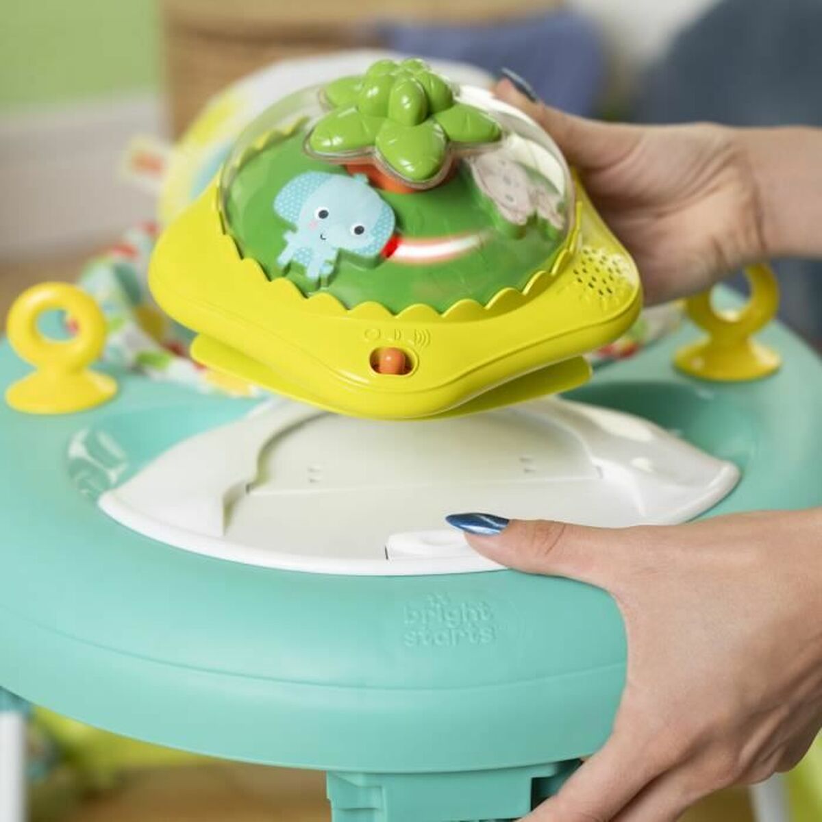 V2H9C572E8EF78A4D0A405E0B91E1550E49R6708318P4