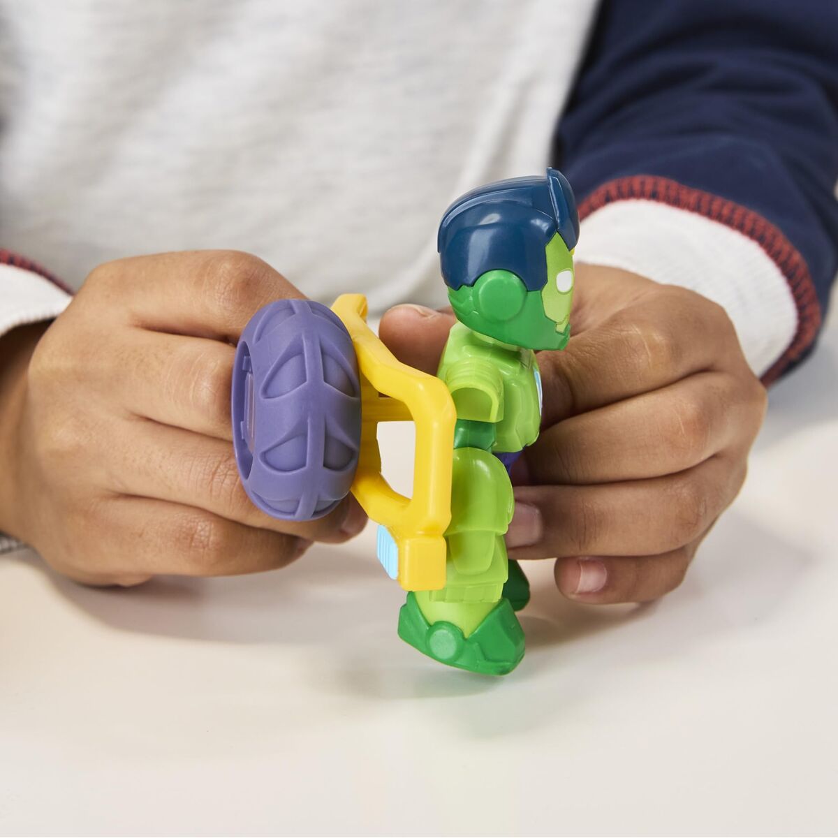 V2HE4DEF19951A6848D92C70D1CAB5111E8R7379919P9