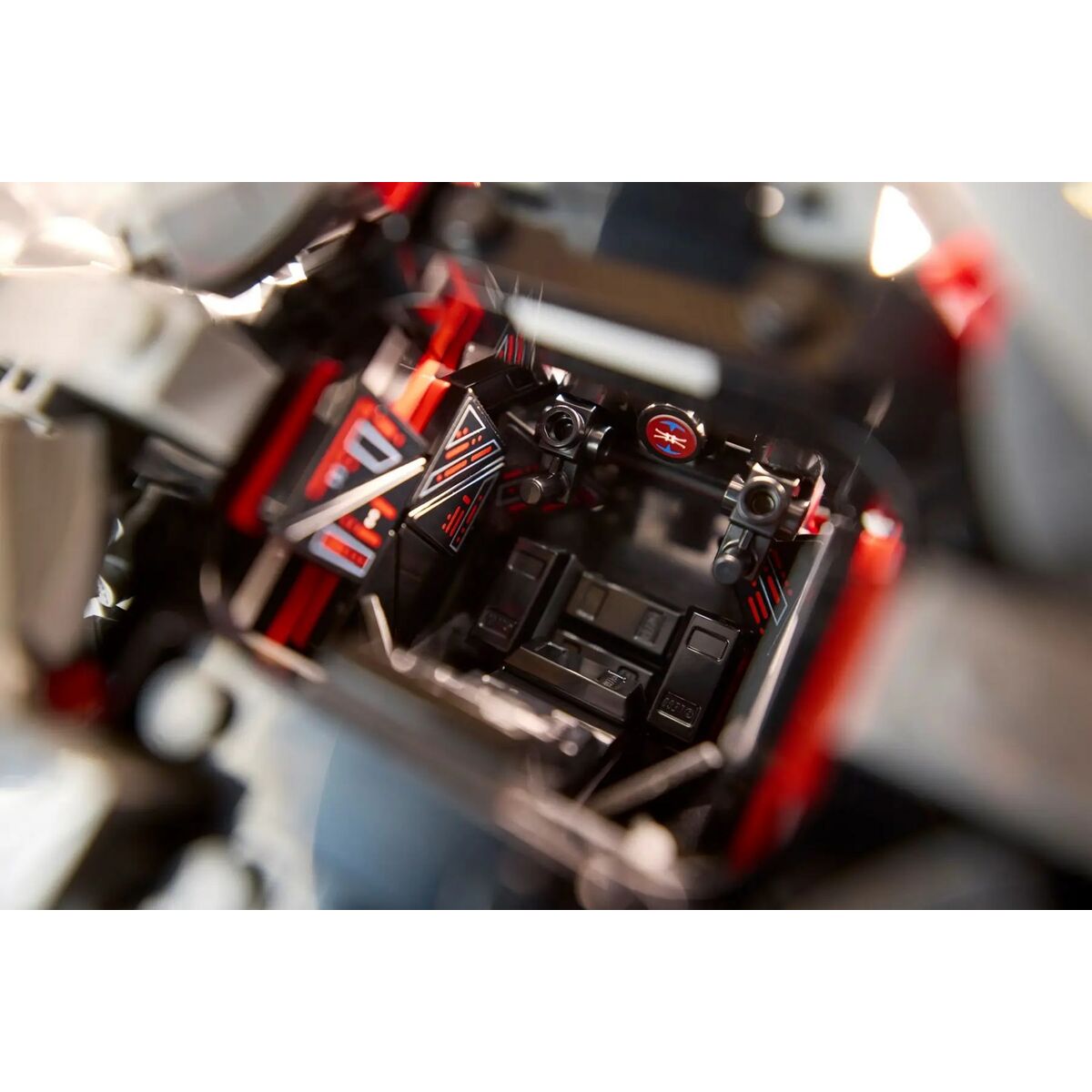 V5H2076FFE2FFF5599B41098256D83C2348R6469165P10